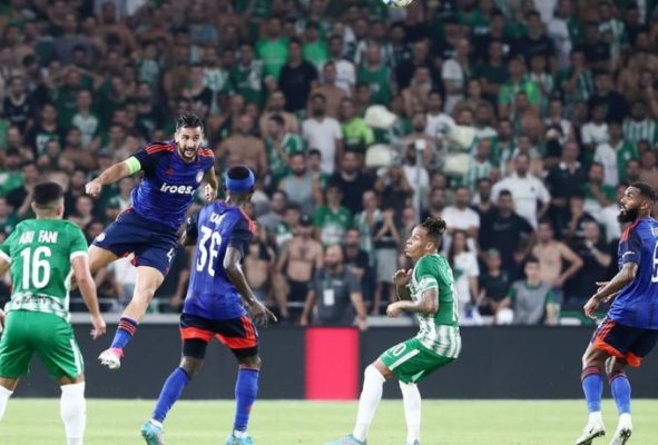 Μακάμπι Χάιφα-Ολυμπιακός 1-1: Δεν άρεσε, αλλά η πρόκριση στα χέρια του