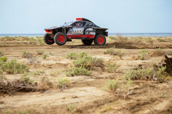 F1: Στην πολ ποζίσιον του Σπα ο Κάρλος Σάινθ