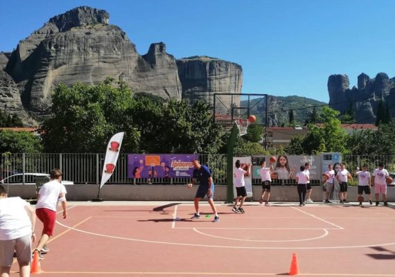 ΕΟΚ: Ανακοίνωσε την έναρξη του προγράμματος «Τρίποντα στα σχολεία»