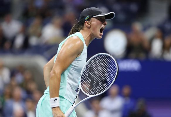 US Open: Η Σφιόντεκ γύρισε από 2-4 στο 3ο σετ φτάνοντας στην ολική ανατροπή και στον 3ο τελικό Grand Slam στην καριέρα της (vid)