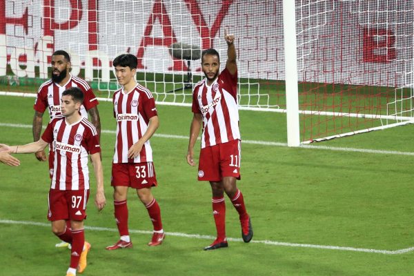 Ολυμπιακός-Ιωνικός 3-1: Ονειρικό ντεμπούτο ο Μπιέλ