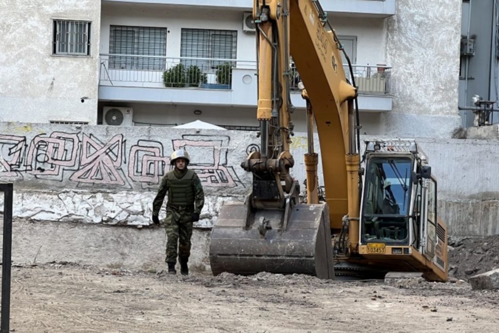 Θεσσαλονίκη: Ξεθάβουν συνεχώς οβίδες από το εργοτάξιο στην Λέοντος Σοφού