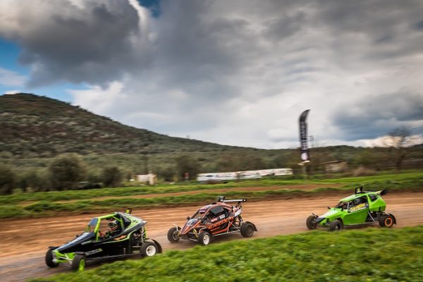 Dirt Games: Ζεσταίνουν τις μηχανές!