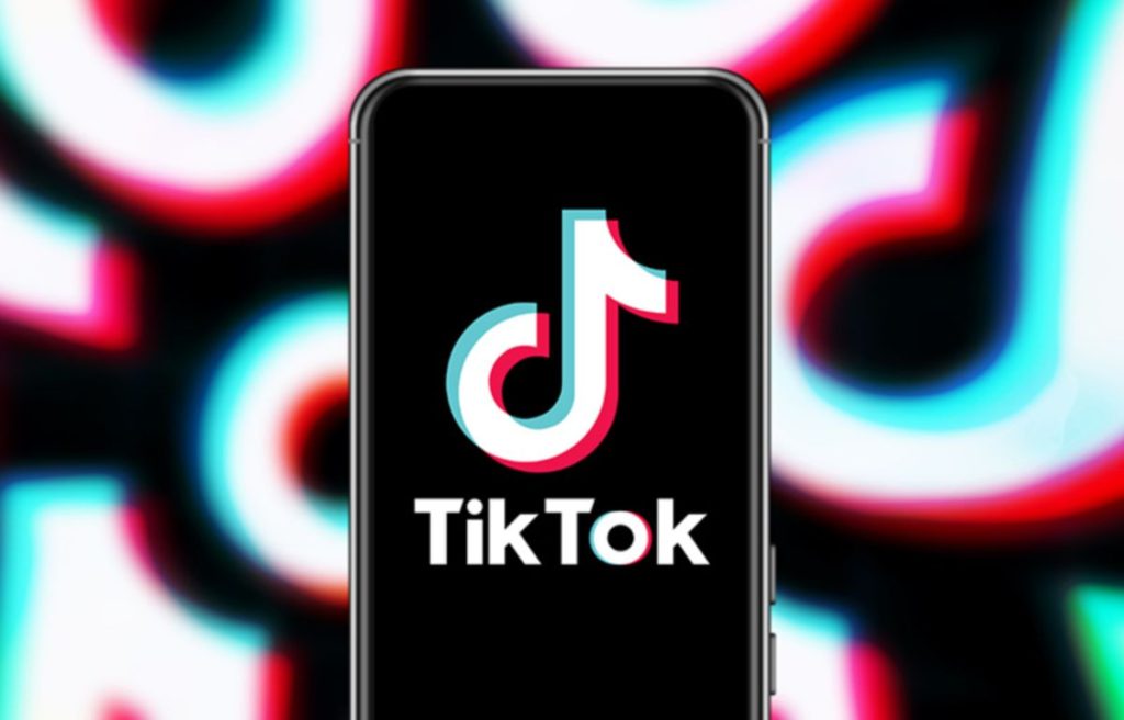 Η «φωνή» του TikTok αποκαλύφθηκε: Πρόκειται για πραγματικό πρόσωπο