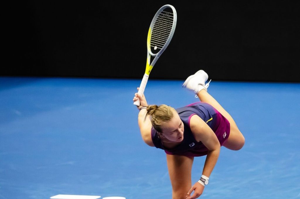 WTA Tour: Στα ημιτελικά της Οστράβα η Κρεϊτσίκοβα (vid)