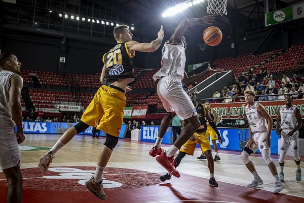 BCL, Καρσίγιακα-ΑΕΚ 91-88: Ο ΜακΚόλουμ είπε την τελευταία λέξη