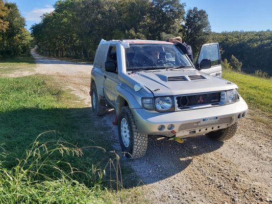 Με την R-Team Italy και το 2023 στο Classic Dakar Rally οι Μπερσής-Κουτσουμπός!