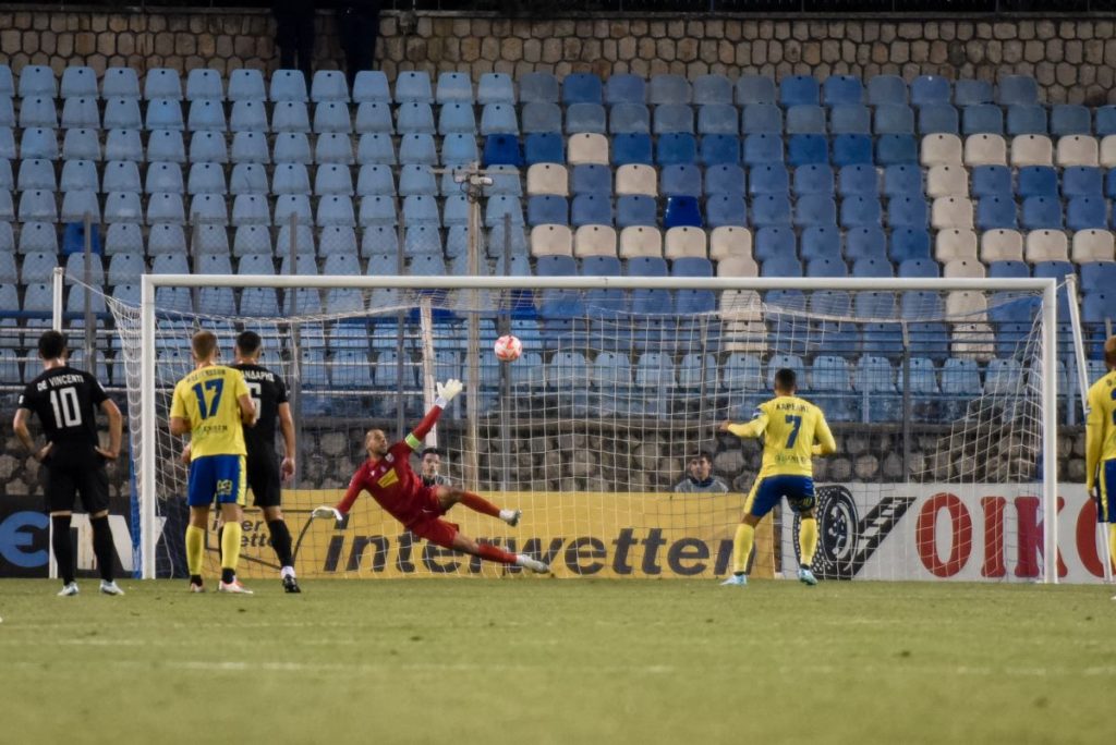 Λαμία-Παναιτωλικός 1-3: Ο Καρέλης το πήρε προσωπικά (pics)