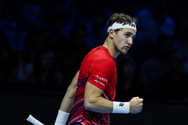 ATP Finals: Ο Ρουντ κέρδισε τον Αλιασίμ και έκανε το πρώτο βήμα για τα ημιτελικά (vid)