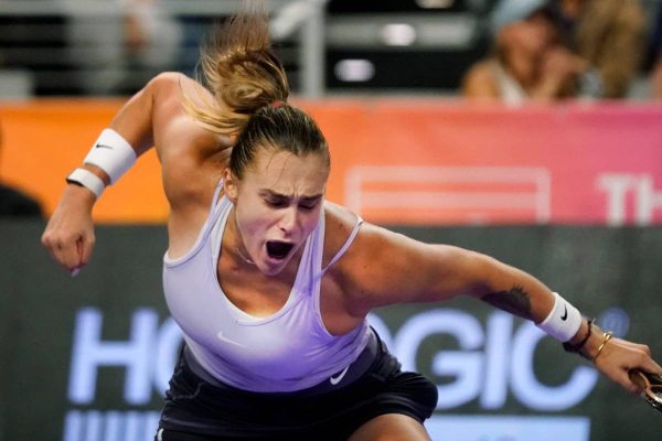 WTA Finals: Αποκλεισμός-ΣΟΚ για την Σφιόντεκ – Στον τελικό η Σαμπαλένκα (vids)