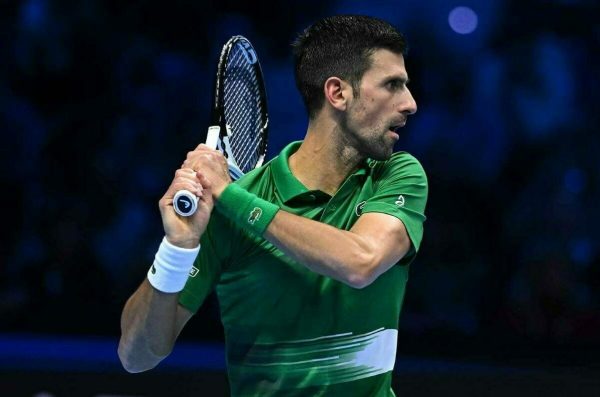 ATP Finals, Τσιτσιπάς-Τζόκοβιτς 0-2: Oύτε τώρα ο Στέφανος κόντρα στον “Νόλε” (vids)