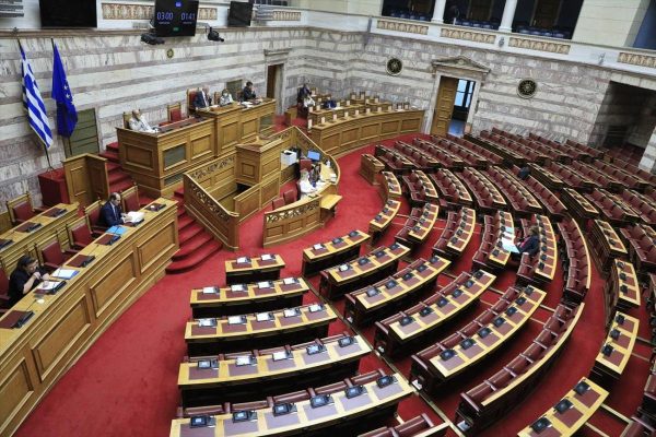 Βουλή: Ολοκληρώθηκε η συζήτηση στην επιτροπή του ν/σ για την προστασία των πνευματικών δικαιωμάτων