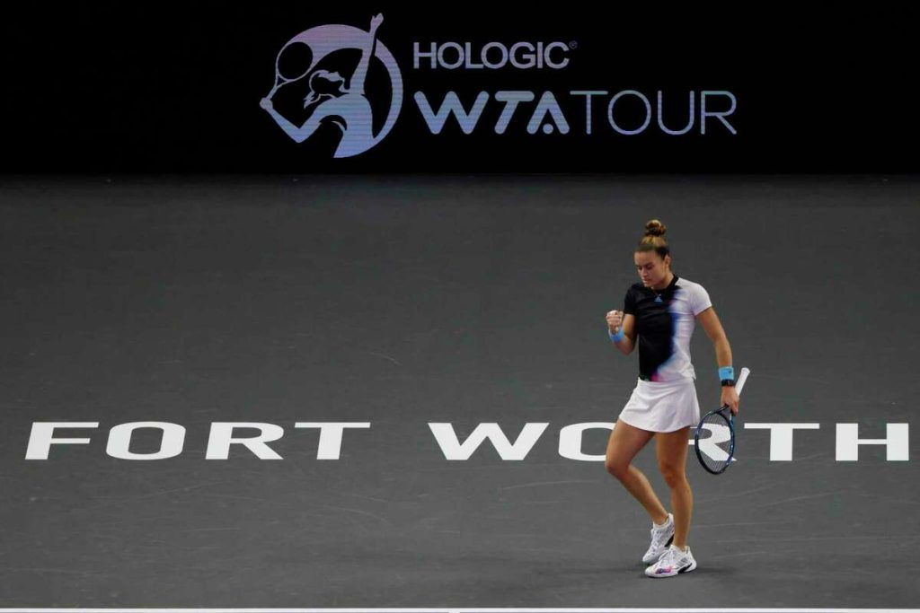 WTA Finals, Μαρία Σάκκαρη: «Ποτέ δεν είναι εύκολο απέναντι στην Τζέσικα» (vid)