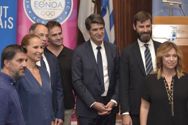 Στιγμές από την ανανέωση της συνεργασίας για την προώθηση των Ολυμπιακών και Παραολυμπιακών Αγώνων (pics)