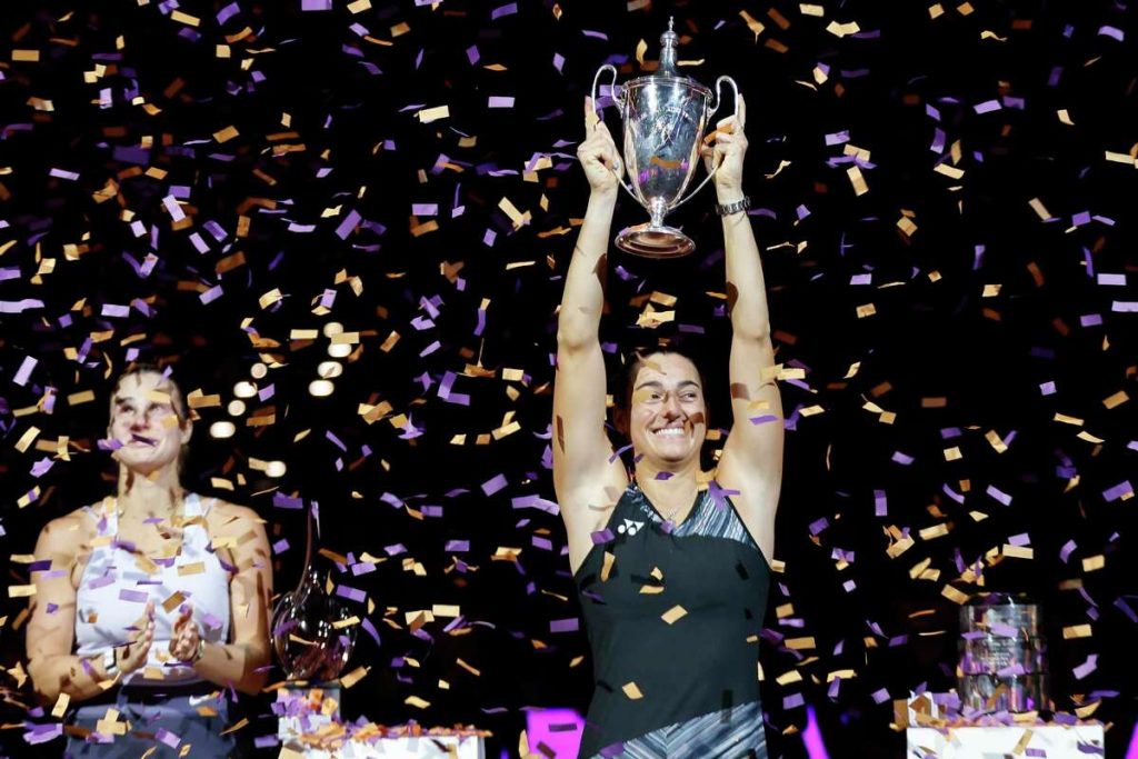 WTA Finals: Τα highlights του τελικού Σαμπαλένκα-Γκαρσία (vid)