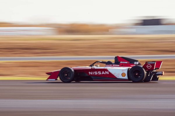 Ντεμπούτο για το αυτοκίνητο Gen3 της  Nissan Formula E Team