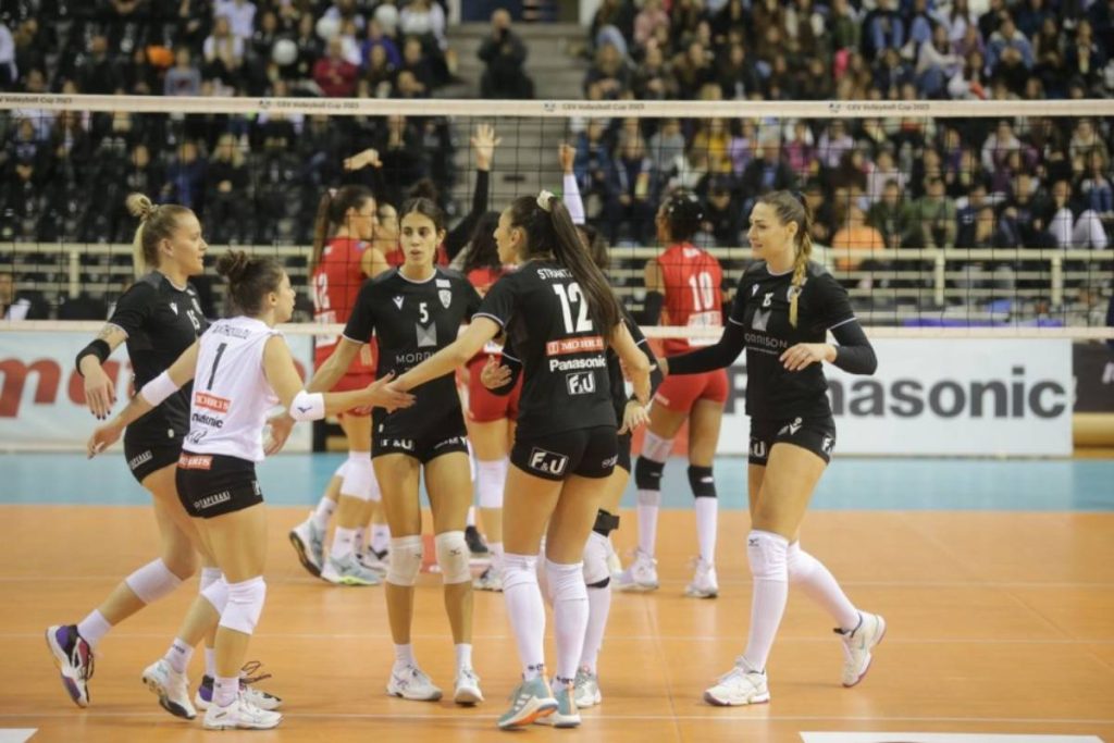 Volley League Γυναικών, 8η αγωνιστική: ΠΑΟΚ από “ατσάλι” παραμένει πρώτος στην βαθμολογία – Ανέβηκε η ΑΕΚ στην 2η θέση