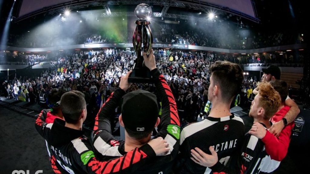 Η κρίση στα esports έφερε νέες απολύσεις στην 100 Thieves