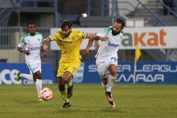 Αστέρας Τρίπολης-Λεβαδειακός 0-0: Άντεξαν με 10 παίκτες οι Αρκάδες