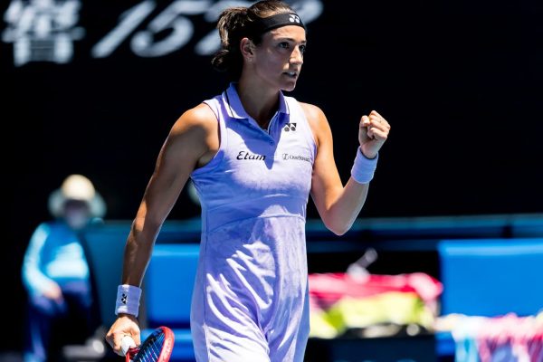 Australian Open: Ξεπέρασε το… ύπουλο εμπόδιο της Φερνάντες η Γκαρσία (vid)