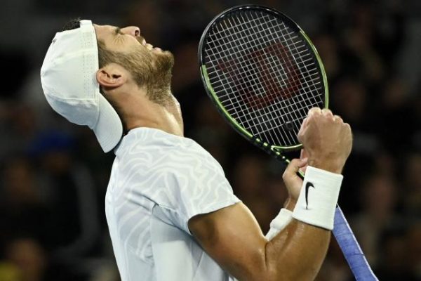 Australian Open: Τα highlights της μεγάλης νίκης του Χατσάνοφ επί του Τιάφο (vid)