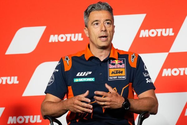 Moto GP: Αποκαλυπτήρια για την εργοστασιακή ομάδα της KTM (pics)