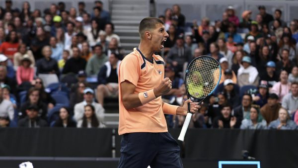 Australian Open: Μέγας Ποπίριν έβγαλε νοκ-άουτ τον Φριτς! (vid)