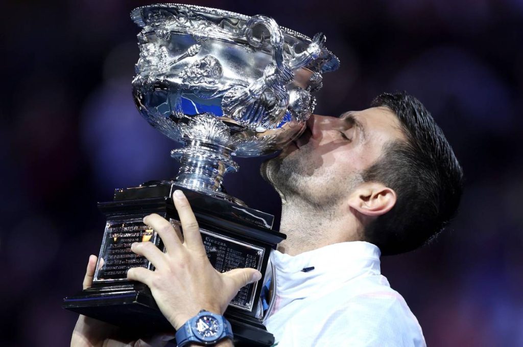 Australian Open: Τσιτσιπάς-Τζόκοβιτς 0-3: Ο Νόλε λύγισε τον Στέφανο και έφτασε τους 22 τίτλους Grand Slam (pics,vids)