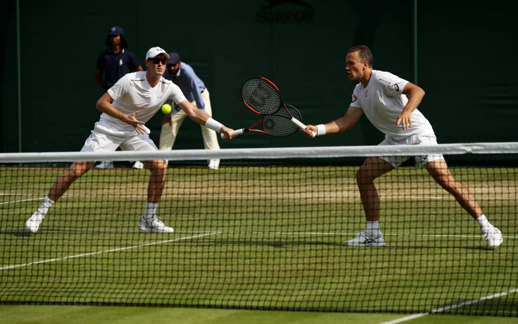 Wimbledon: Στα δύο κερδισμένα σετ θα κρίνονται πλέον τα διπλά