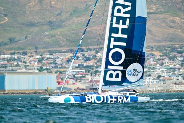 Ocean Race: Διατηρεί την πρωτιά το Biotherm  (vid)