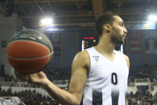 Η βραδιά καριέρας του Φράνκε στη Basket League