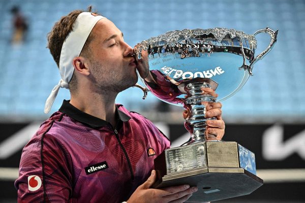 Australian Open: Τίτλος και στο απλό για τον Χιούετ (vid)