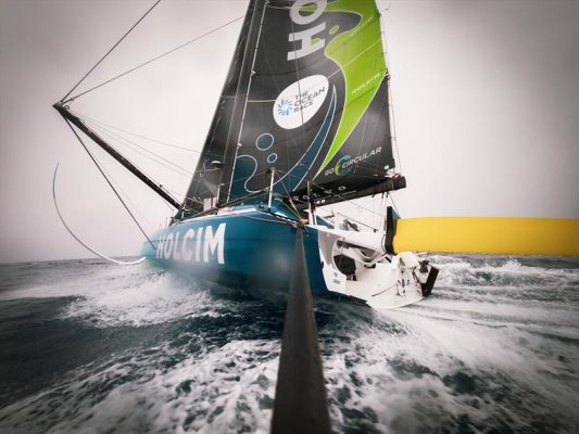 Ocean Race: Νικήτρια στο πρώτο «μπράτσο» η Holcim-PRB (vid)