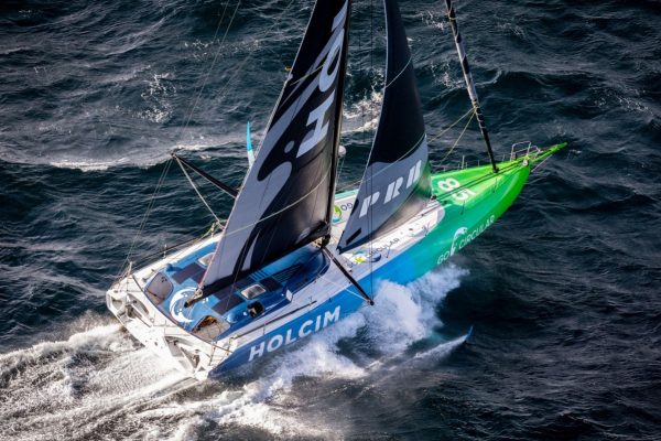 Ocean Race: Θέμα ωρών η ολοκλήρωση του πρώτου σκέλους (vid)