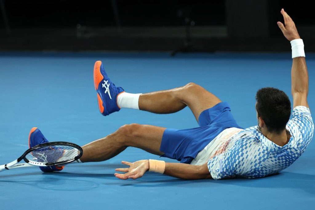 Australian Open: Η επικίνδυνη πτώση του Τζόκοβιτς (vid)