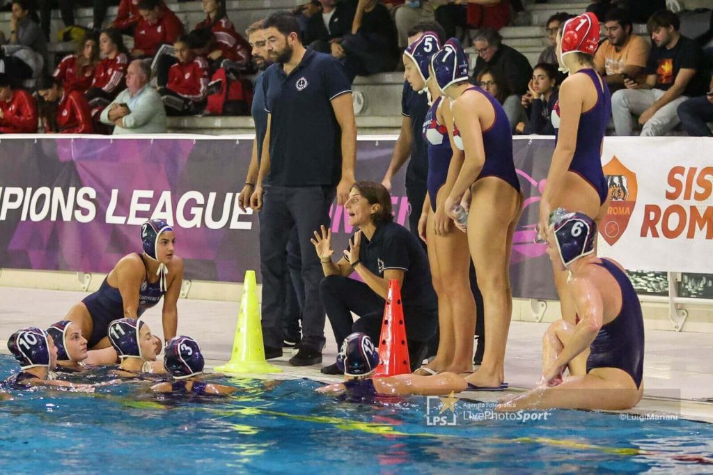 LEN Women’s Euro Cup: “Πέταξε” για Γαλλία ο ΝΟ Βουλιαγμένης – Θέλει πρόκριση στην 8άδα