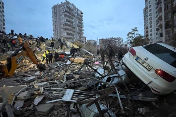 Στον αέρα το βαλκανικό κλειστού λόγω του μεγάλου σεισμού που έπληξε την Τουρκία