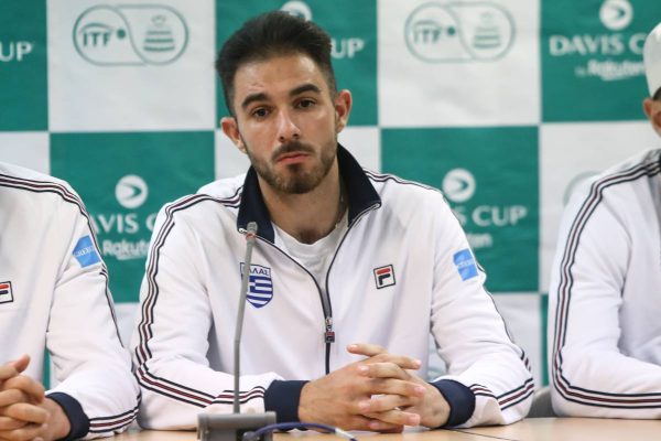 Davis Cup: Ενδεχόμενη αλλαγή Σκορίλα αντί Σ. Τσιτσιπά για το αυριανό διπλό με το Εκουαδόρ