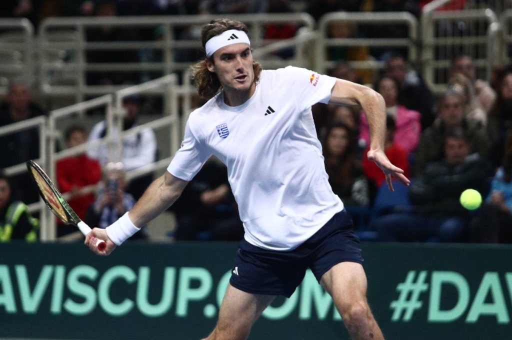 Davis Cup, Ελλάδα-Εκουαδόρ 3-1: Τα highlights της νίκης του Σ. Τσιτσιπά που έδωσε την άνοδο στο στο World Group I (vid)