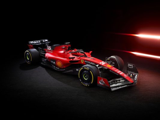 Formula 1: Φωτορεπορτάζ από την παρουσίαση της Ferrari (pics)