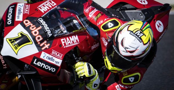 World SBK: Κυρίαρχος την πρώτη ημέρα στο Φίλιπ Άιλαντ ο Μπαουτίστα (vids)