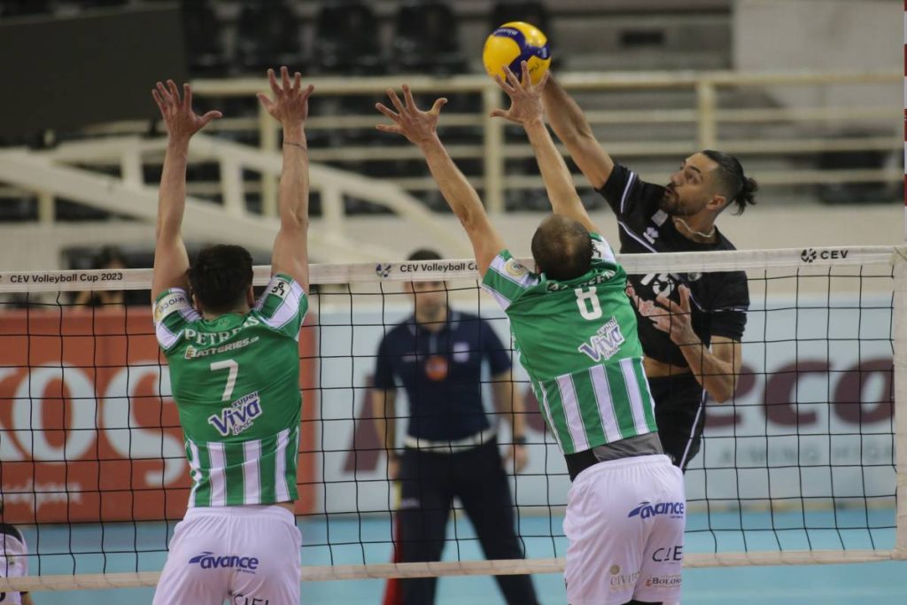 Volley League Ανδρών: Ένα βήμα πιο κοντά στην πρόκριση στον τελικό Ολυμπιακός και ΠΑΟΚ