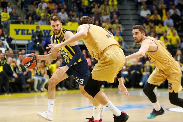 Φενέρμπαχτσε – Μπαρτσελόνα 81-73: Μότλεϊ και Γκούντουριτς έκριναν το ντέρμπι (vid)