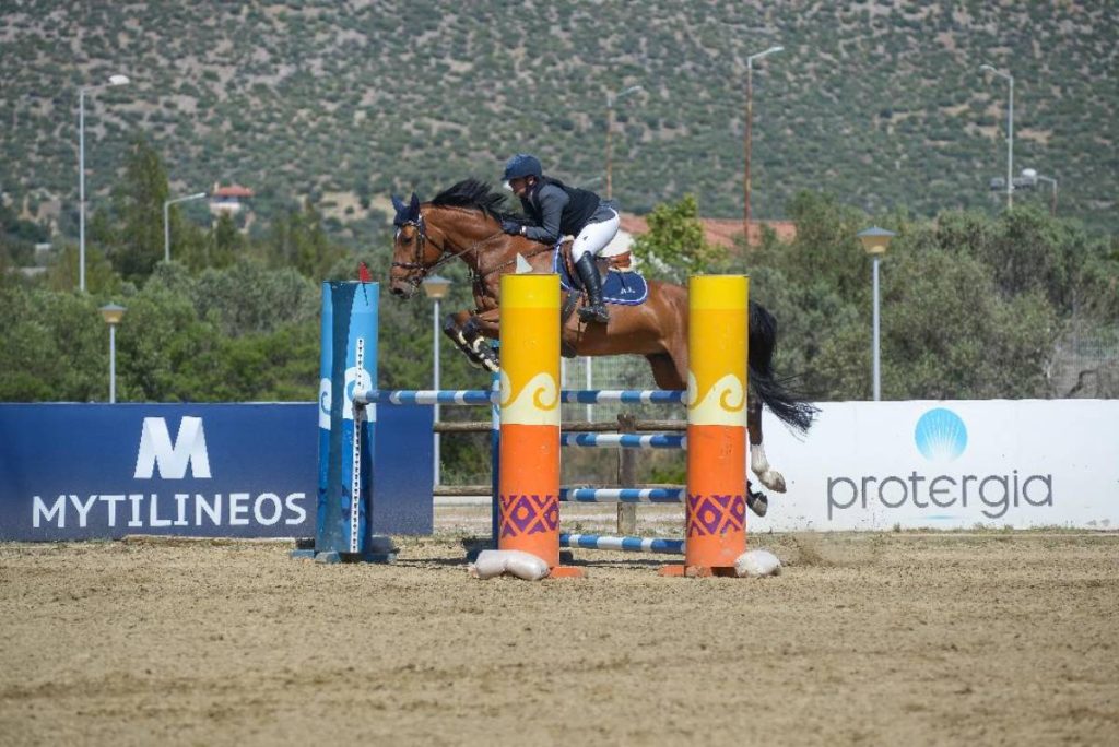 Κύπελλο Ελλάδος: Με τρεις αγώνες και πολλές συμμετοχές η διοργάνωση στην υπερπήδηση εμποδίων