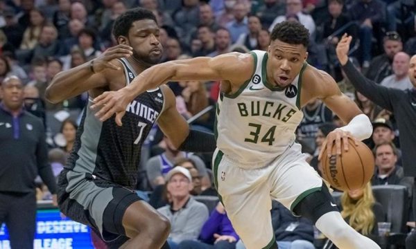 NBA: Επέστρεψε… «καυτός» ο Giannis – Tα highlights του Έλληνα σούπερ σταρ (vids)