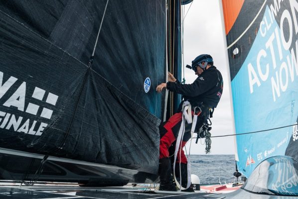 Ocean Race: Επιδιόρθωσε το κατάρτι της Malizia ο Γουίλ Χάρις (vid)