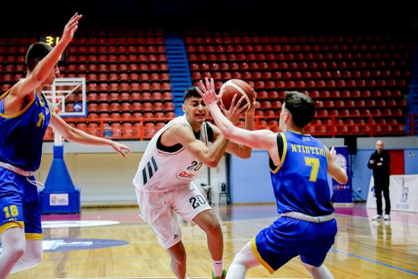 Πανελλήνιο Εφήβων: Μάχη με το ΔΕΚΑ ο Παναθηναϊκός, με Περιστέρι ο Ολυμπιακός