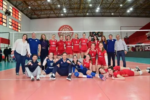 Final-4 Kοριτσιών Κ18: Πρεμιέρα με νίκες για Ολυμπιακό και ακαδημία ΔΕΚΑ