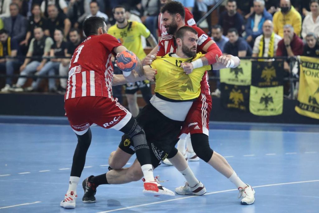 Handball Premier, 4ος τελικός: Για την στέψη στην Ηλιούπολη η ΑΕΚ, για το 2-2 ο Ολυμπιακός