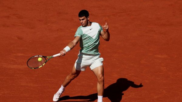 Roland Garros: Παρών στον τρίτο γύρο ο Κάρλος Αλκαράθ (vid)